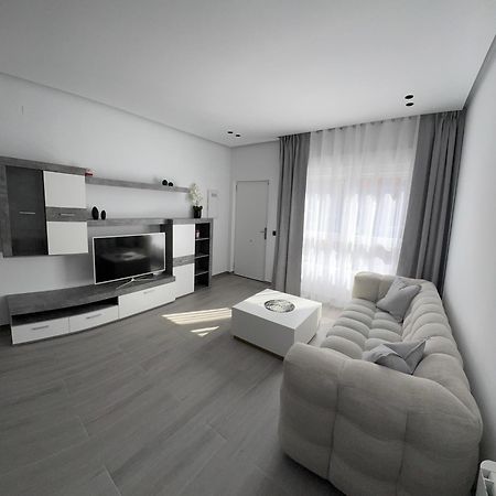 Juan Xxiii Madrid Apartment Кослада Екстериор снимка